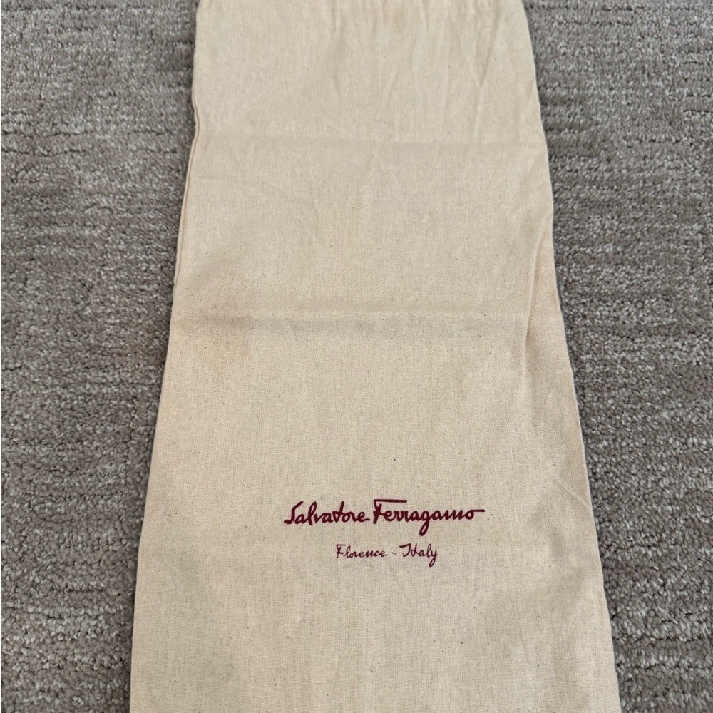 Salvatore Ferragamo Varina Ballet Flat - Picture 13 of 15
